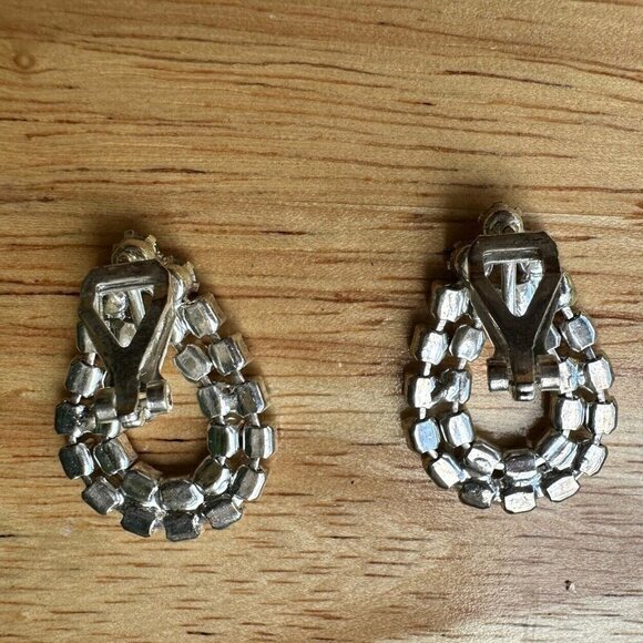 VTG Earrings Rhinestone Rhinestone Teardrop Silver Tone Statement Classy 1" - Picture 4 of 7
